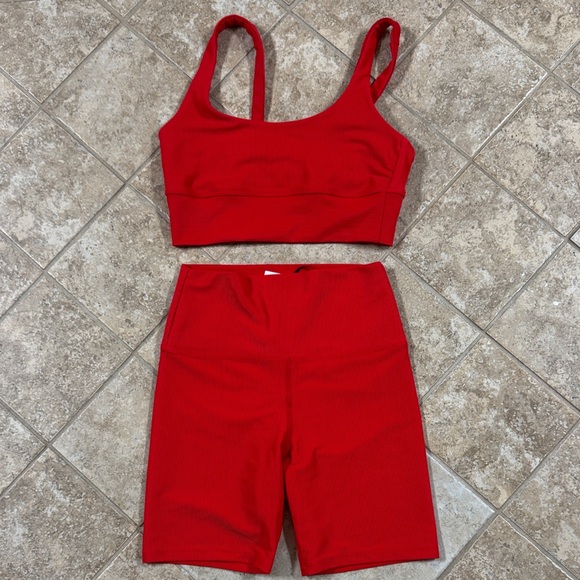 Beach Riot Bold Red Activewear Set - Picture 1 of 9
